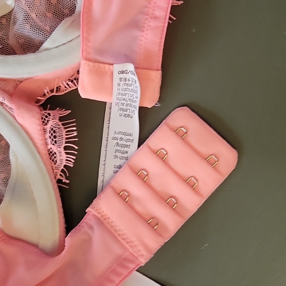 NEW Victorias Secret Dream Angels Unlined Push Up Bra Coral Pink Lace Dainty 36D - Picture 7 of 13